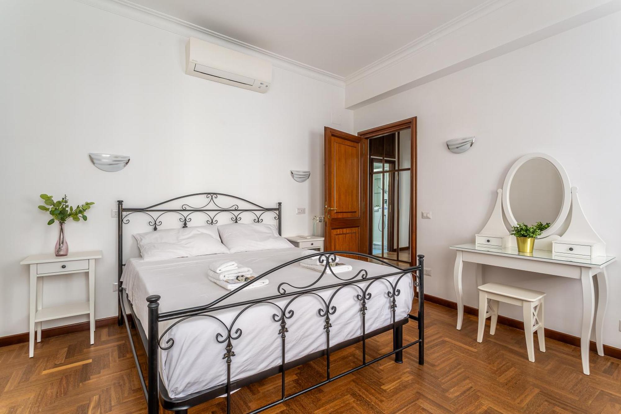רומא Iflat Vatican Spacious Apartment With Terrace מראה חיצוני תמונה